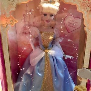 Barbie Disney Princess Cinderella Enchanted Tales 2007 Brass Key Porcelain Doll